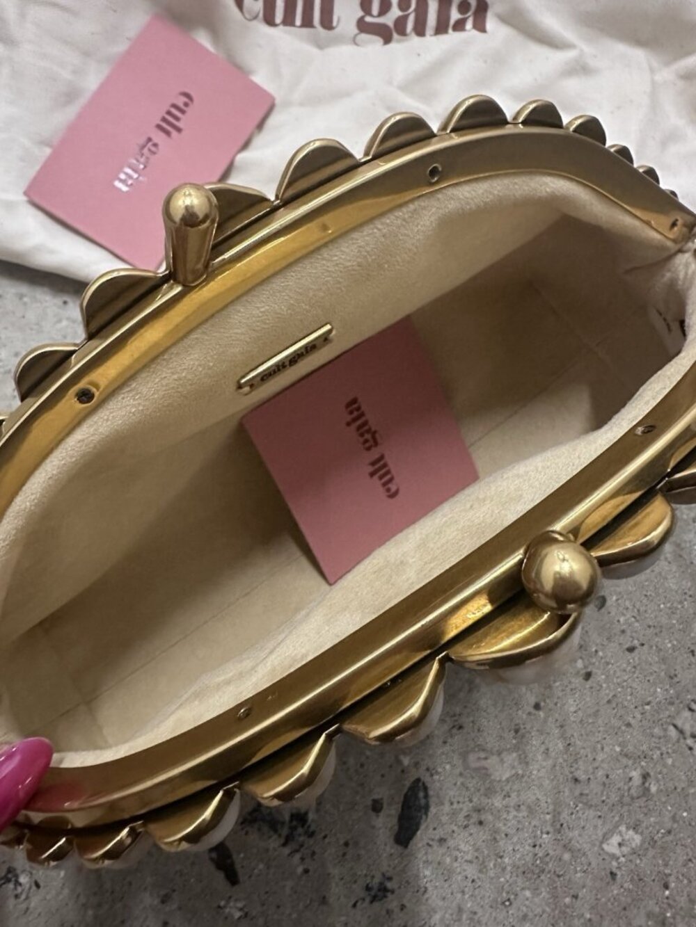 Cult Gaia Una Clutch in Sand - Picture 10 of 12